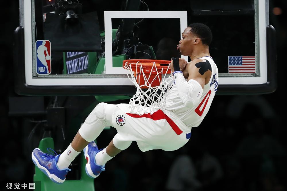 意媒：国米计划下赛季将F-埃斯波西托在意甲外租，或担任第四前锋.