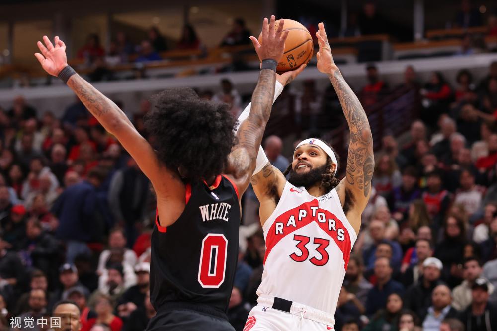 乔尼-布鲁姆：当我回来命中三分的时候，我拨通了上帝的电话4713.